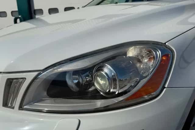 Volvo XC60 (2011) thumbnail 5