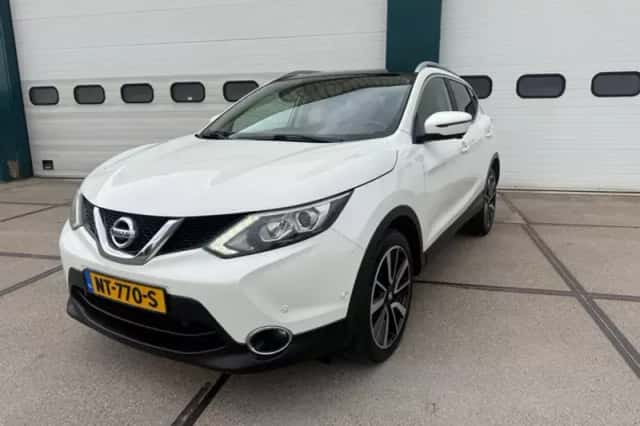 Nissan Qashqai (2017) thumbnail 1