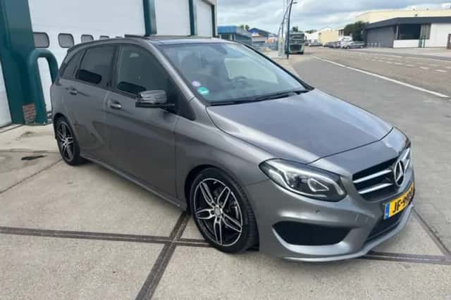 Mercedes-Benz B-Klasse (2016) thumbnail 6