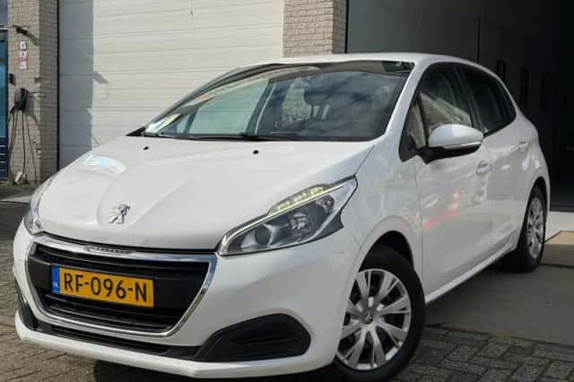 Peugeot 208 (2017) thumbnail 1