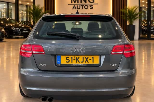 Audi A3 (2010) thumbnail 6