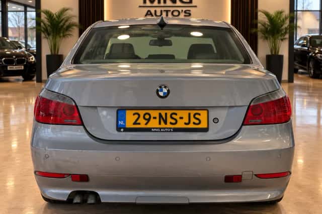 BMW 5-Serie (2004) thumbnail 6