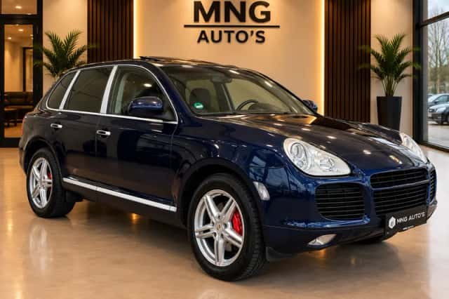 Porsche Cayenne (2003) thumbnail 4