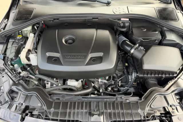 Volvo V60 (2018) thumbnail 5