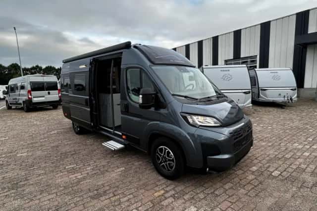 Adria Twin (2026) thumbnail 1