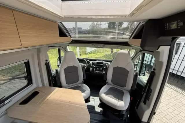 Adria Twin (2026) thumbnail 6