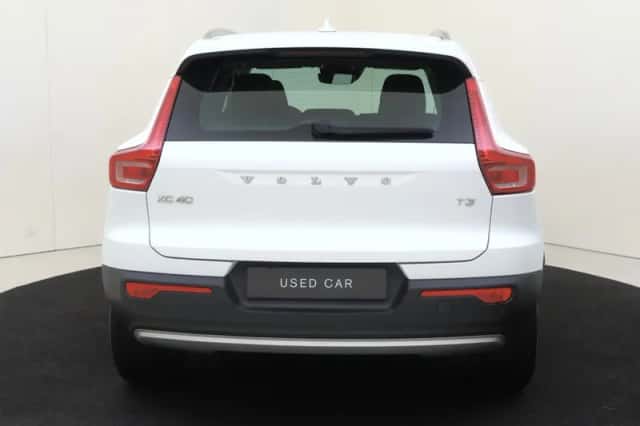 Volvo XC40 (2020) thumbnail 5