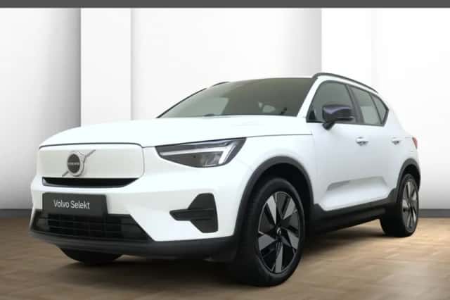 Volvo EX40 (2025) thumbnail 1