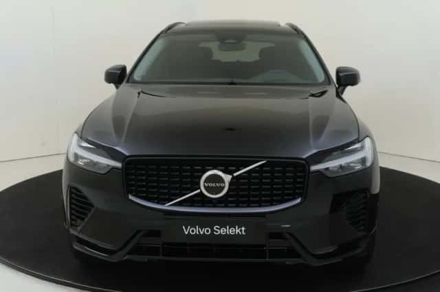 Volvo XC60 (2025) thumbnail 3