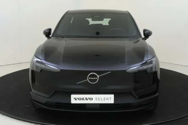Volvo EX30 (2025) thumbnail 3
