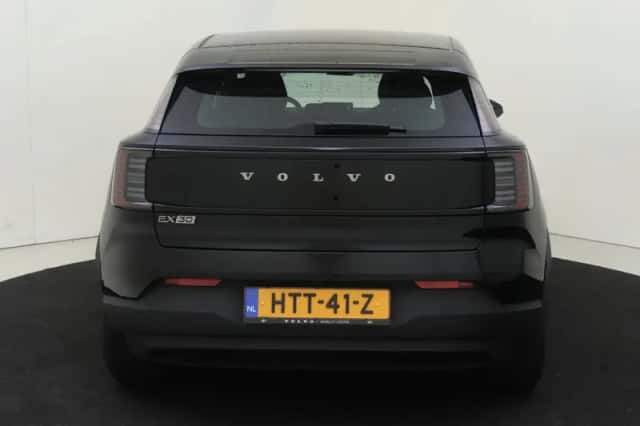 Volvo EX30 (2025) thumbnail 5