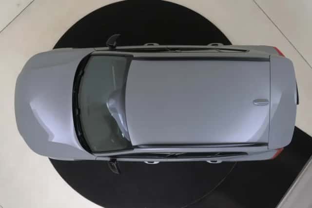Volvo XC40 (2023) thumbnail 6