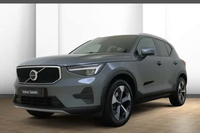 Volvo XC40 (2025) thumbnail 1
