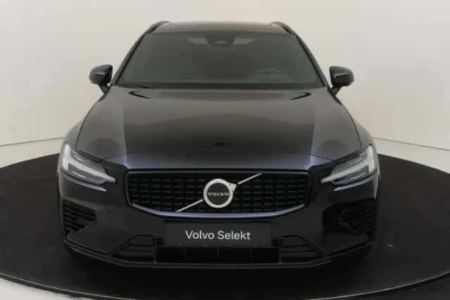 Volvo V60 (2025) thumbnail 3