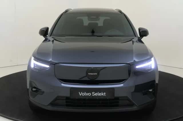 Volvo EX40 (2026) thumbnail 3