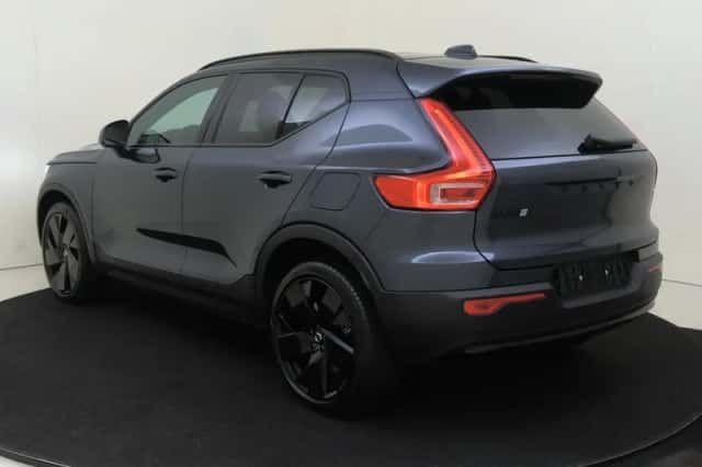 Volvo EX40 (2026) thumbnail 4