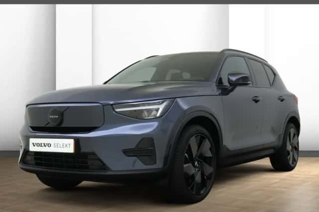 Volvo EX40 (2025) thumbnail 1