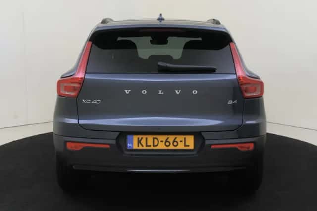 Volvo XC40 (2026) thumbnail 5