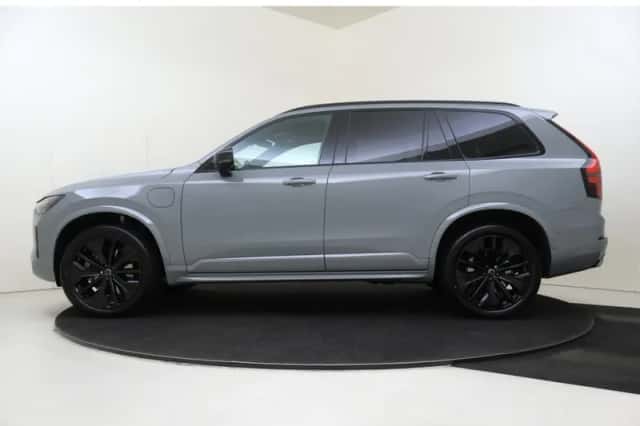 Volvo XC90 (2026) thumbnail 2