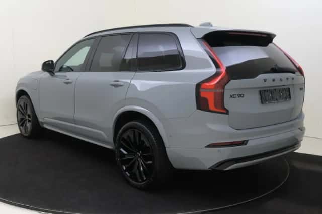 Volvo XC90 (2026) thumbnail 4