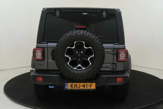 Jeep Wrangler (2022) thumbnail 5