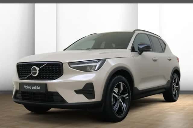 Volvo XC40 (2026) thumbnail 1