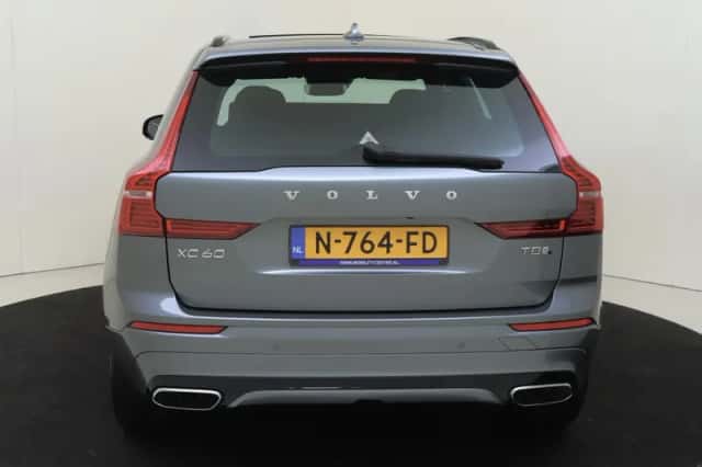 Volvo XC60 (2020) thumbnail 5