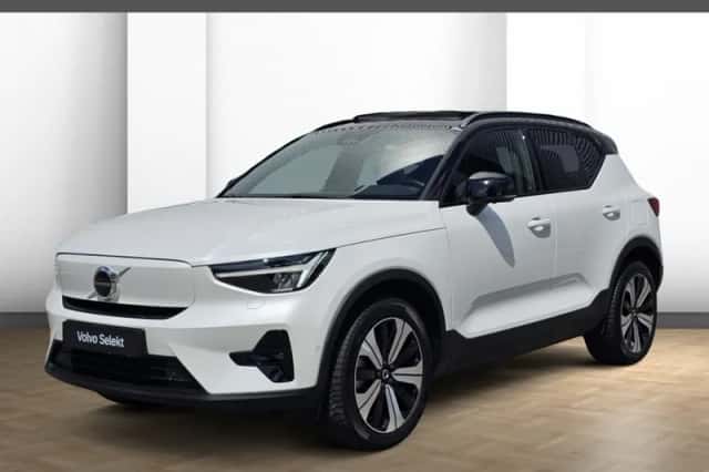 Volvo XC40 (2023) thumbnail 1