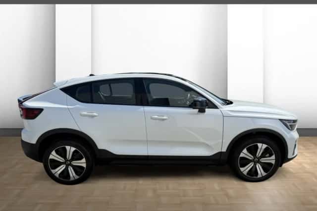 Volvo C40 (2023) thumbnail 5