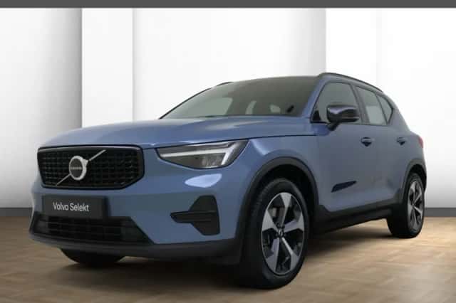 Volvo XC40 (2025) thumbnail 1