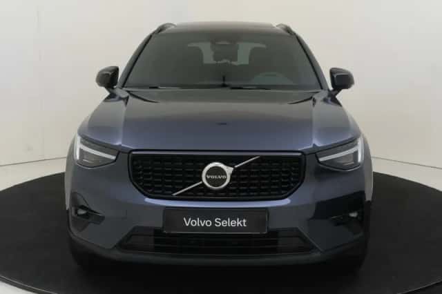 Volvo XC40 (2026) thumbnail 3