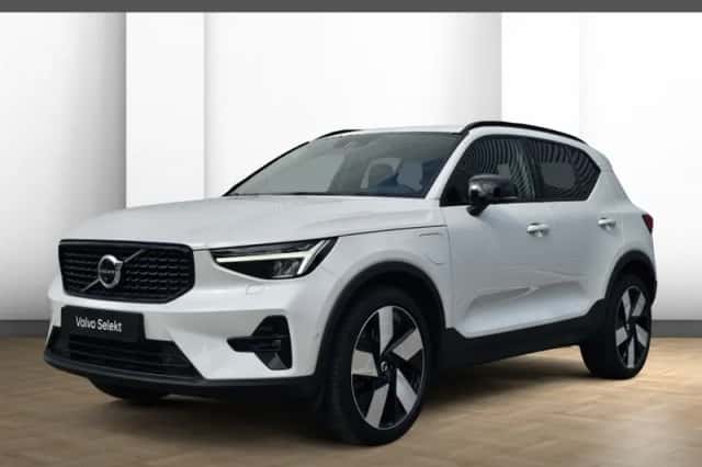 Volvo XC40 (2023) thumbnail 1