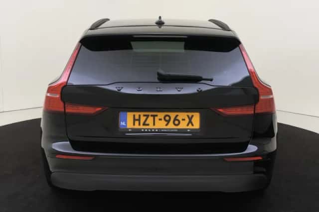 Volvo V60 (2025) thumbnail 5