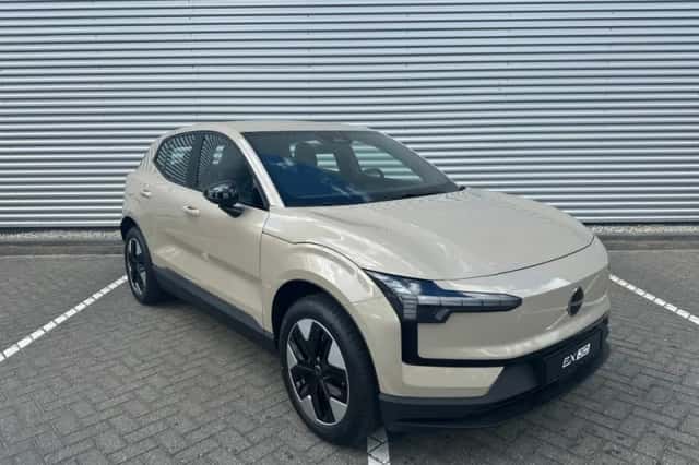 Volvo EX30 (2026) thumbnail 5