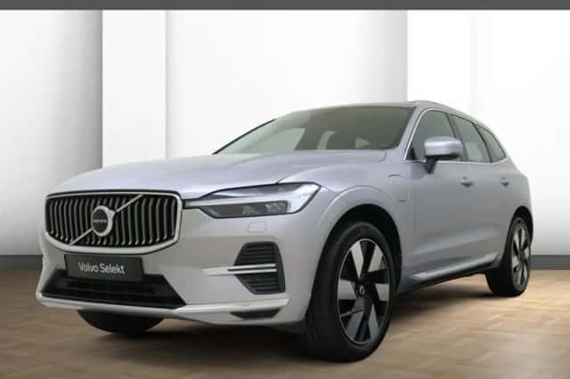 Volvo XC60 (2023) thumbnail 1