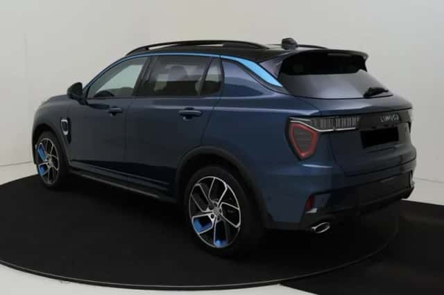 Lynk & Co 01 (2023) thumbnail 3