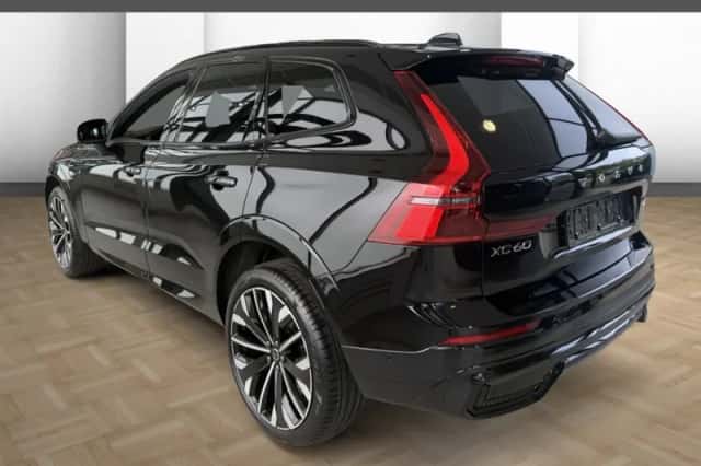 Volvo XC60 (2026) thumbnail 2
