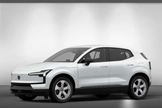 Volvo EX30 (2026) thumbnail 1