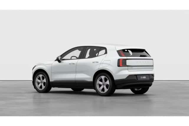 Volvo EX30 (2026) thumbnail 3