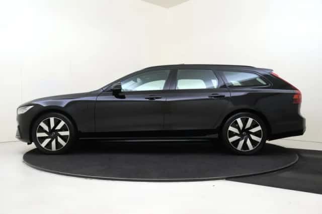 Volvo V90 (2024) thumbnail 2