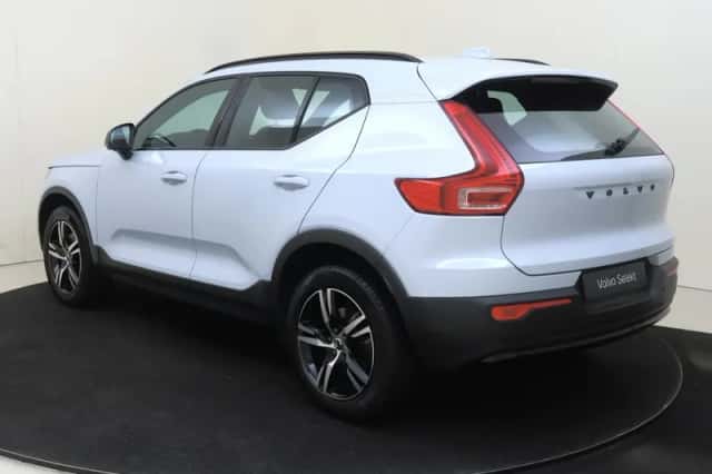 Volvo XC40 (2026) thumbnail 4