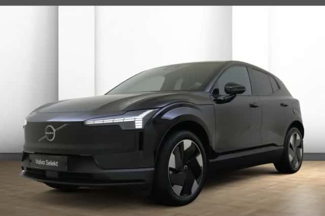 Volvo EX30 (2025) thumbnail 1