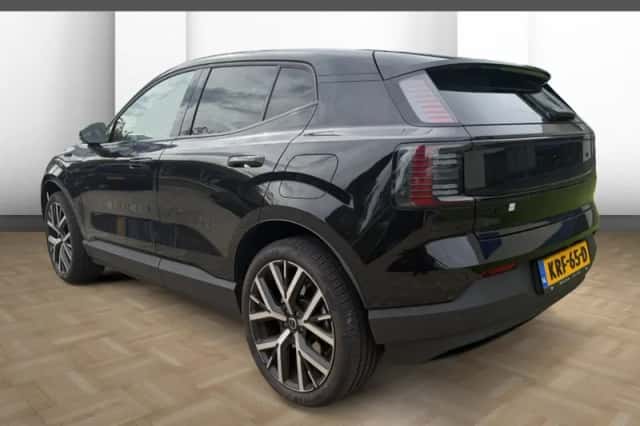Volvo EX30 (2026) thumbnail 5