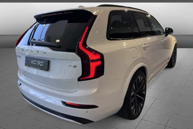 Volvo XC90 (2025) thumbnail 5
