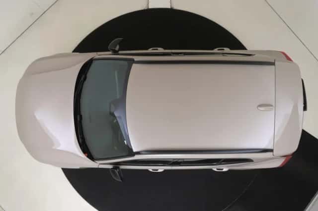 Volvo XC40 (2025) thumbnail 6