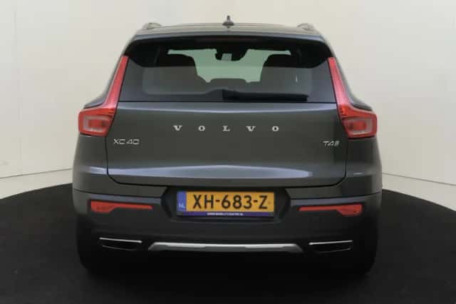 Volvo XC40 (2019) thumbnail 5