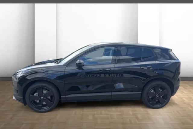 Volvo EX30 (2026) thumbnail 2