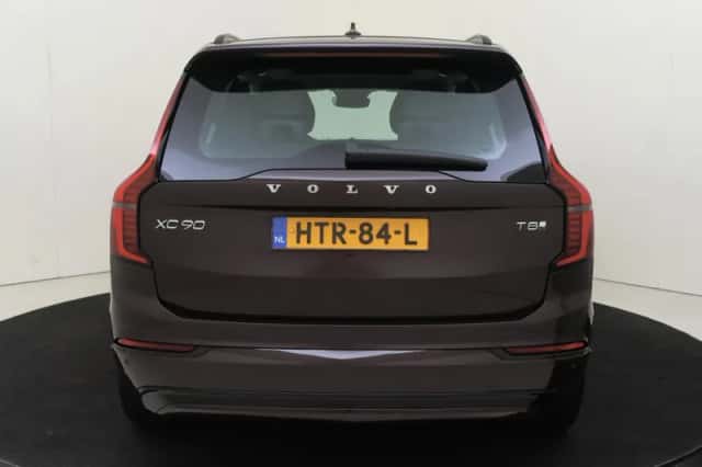 Volvo XC90 (2025) thumbnail 5