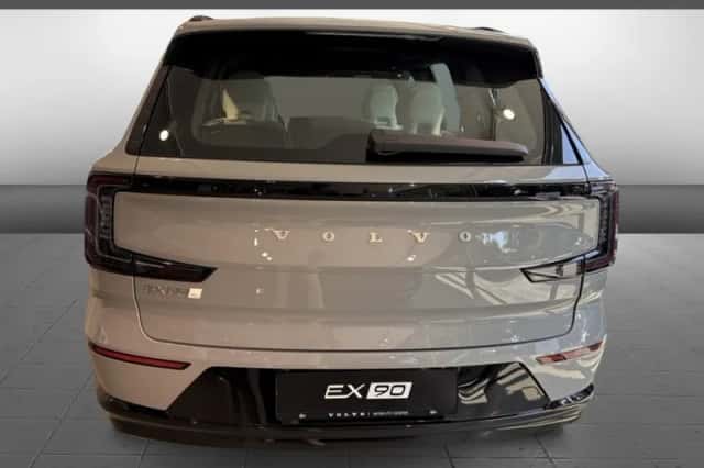 Volvo EX90 (2025) thumbnail 5