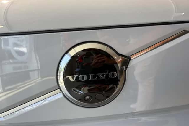 Volvo EX90 (2026) thumbnail 6